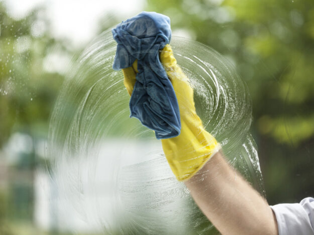 eco-friendly-window-cleaning